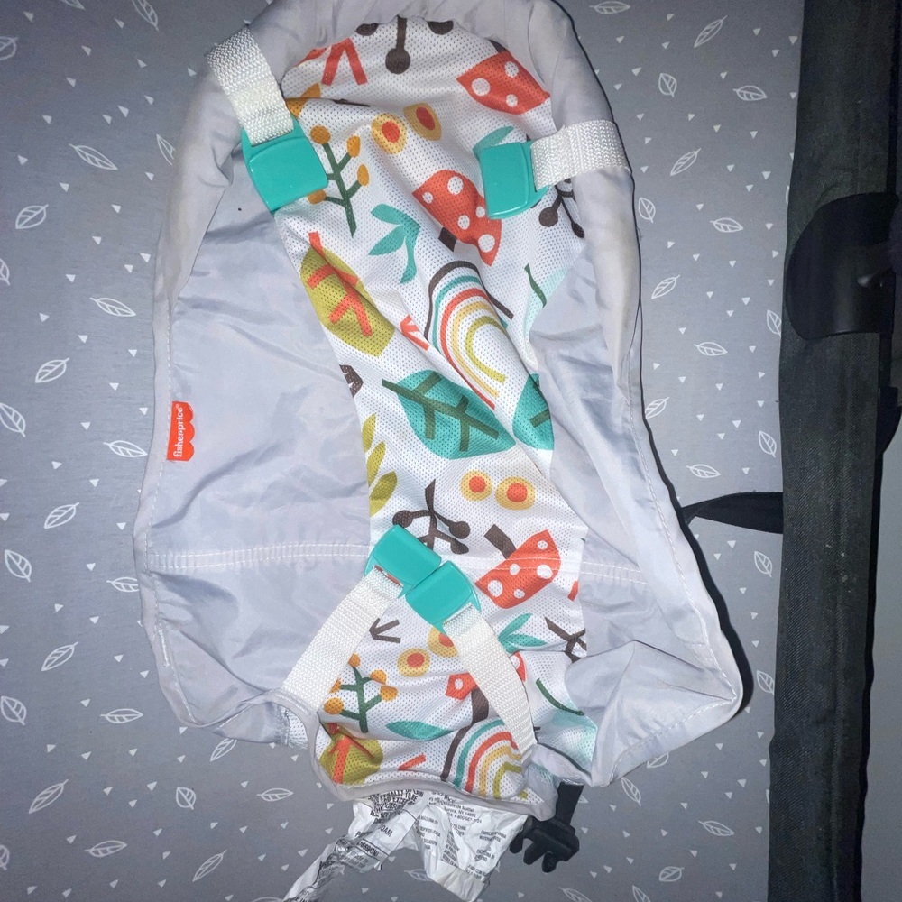 Newborn insert for bathtub